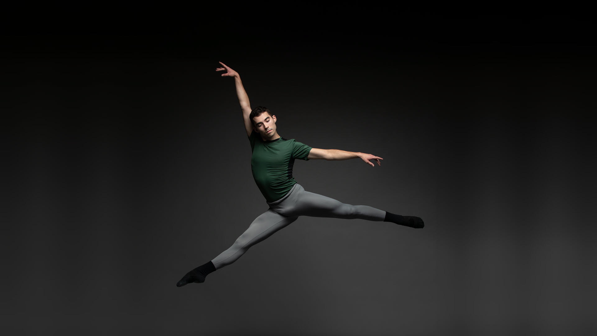 Daniel Scofield - Max Tortoriello - Dancer - Wide